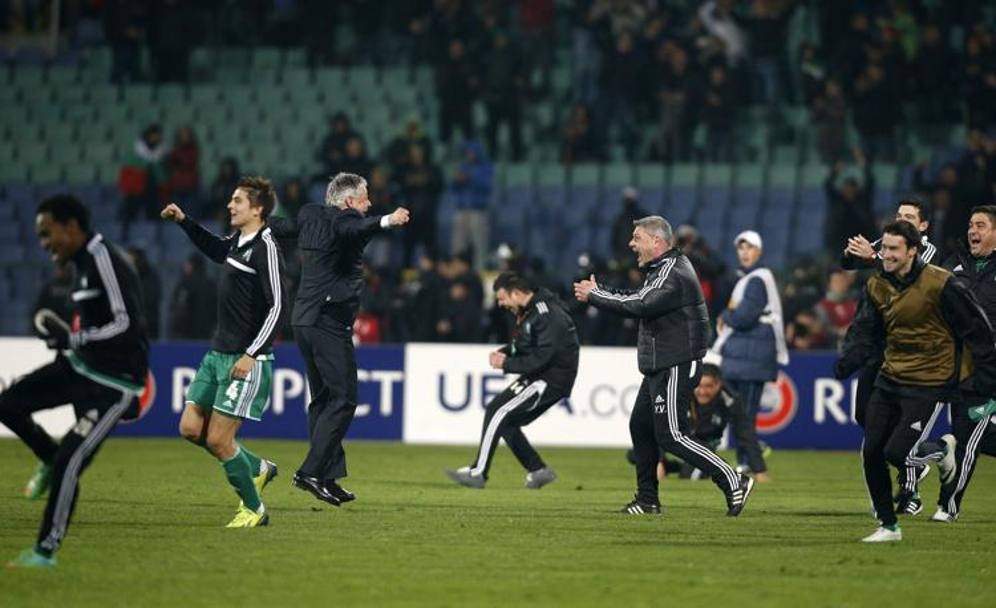 La gioia dei bulgari a fine partita. Reuters